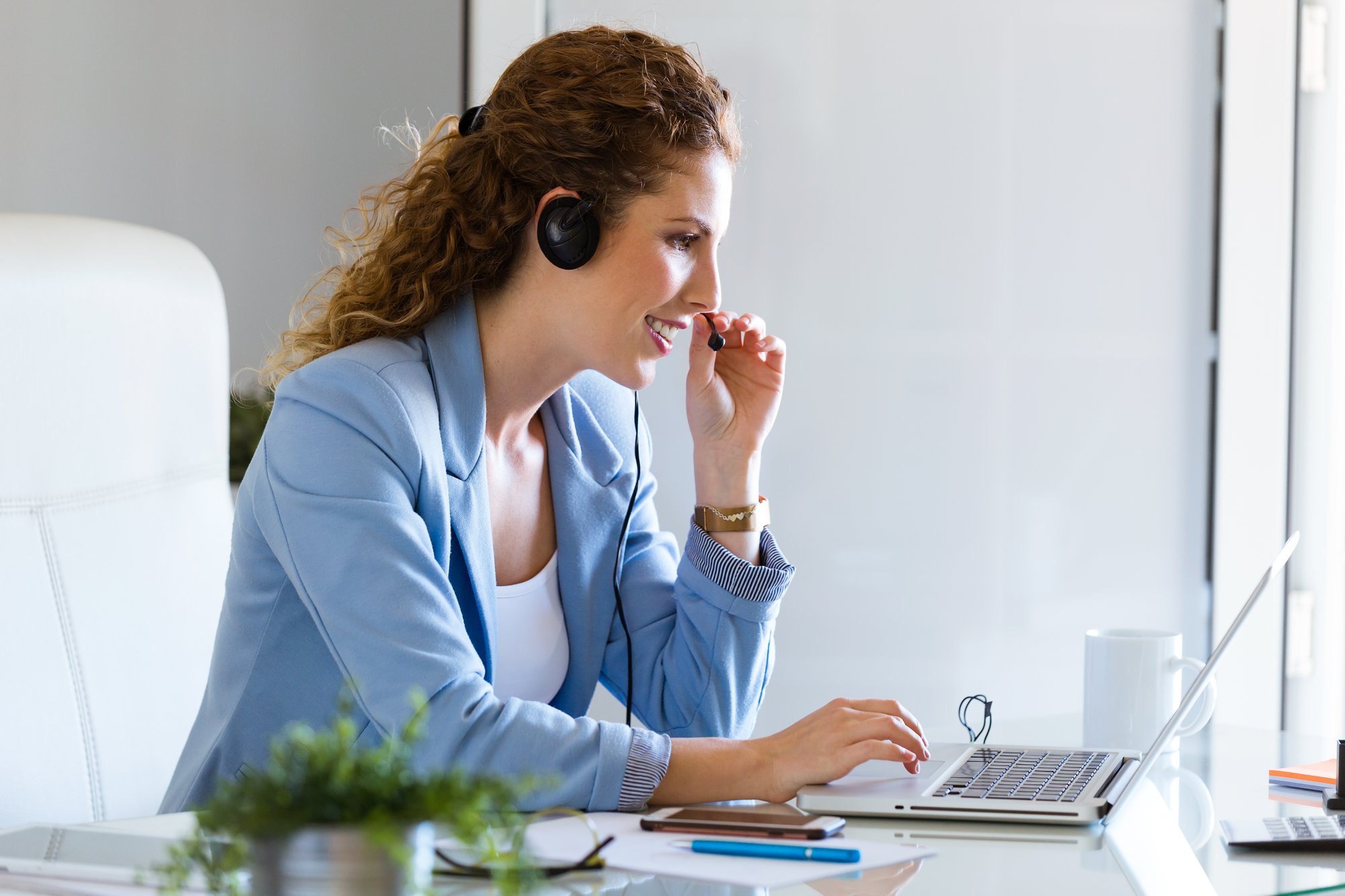 customer-service-operator-talking-phone-office customer-service-operator-talking-phone-office